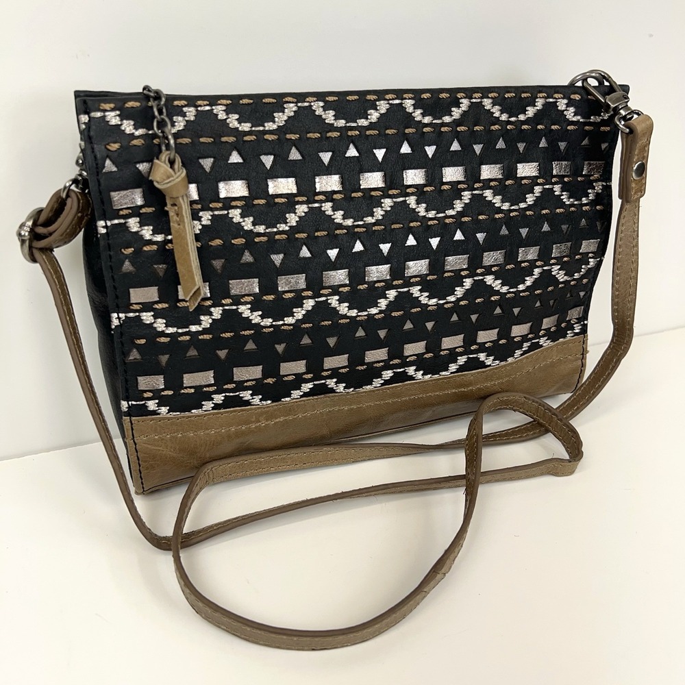 THE SAK Soft Leather Crossbody Bag Black Tan Western Boho Zip Top Shoulder Purse